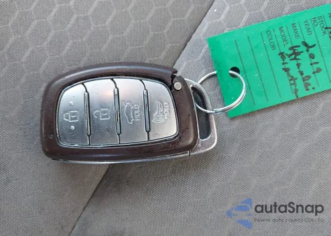 2019 Hyundai Elantra Value Edition z USA, uszkodzony, nr VIN 5NPD84LF5KH418920